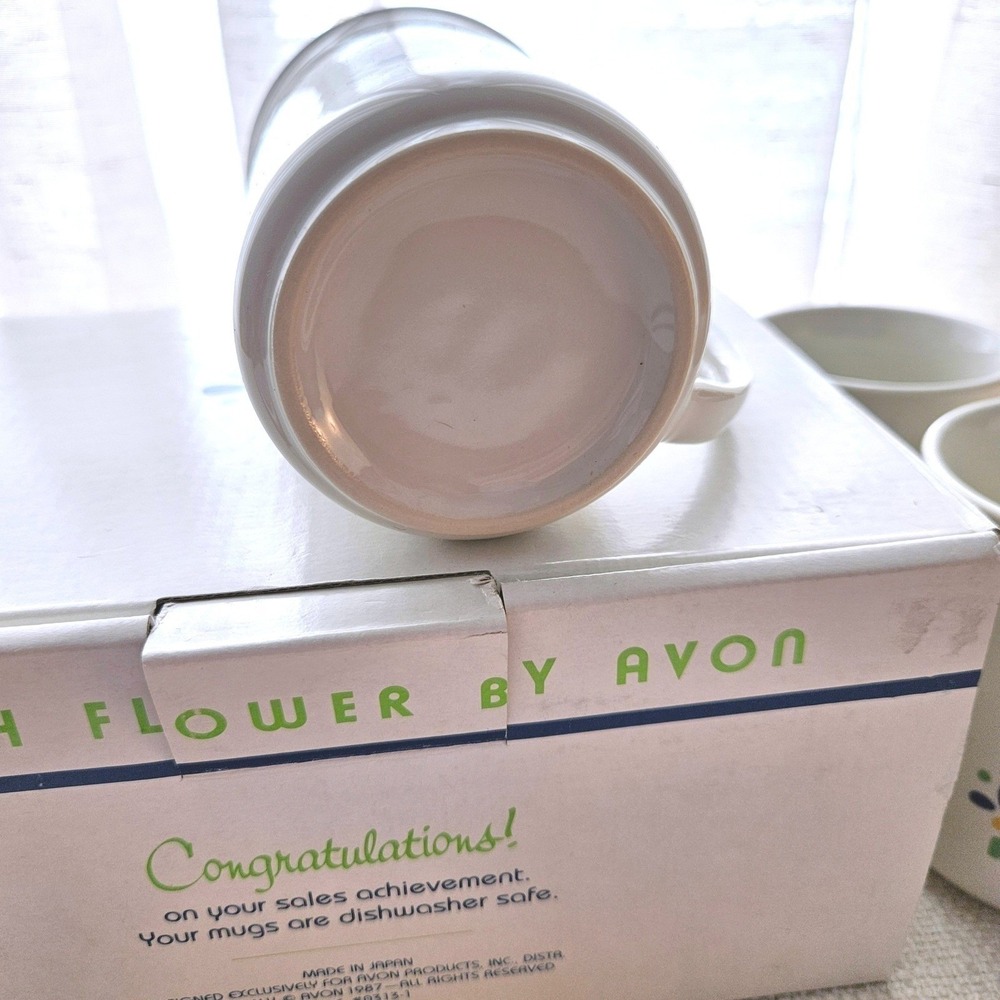 Vintage Avon Fresh Flower Coffee Mug Set of 4 1987 Sales Award Made in Japan - Picture 5 of 8